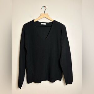 Women’s Gentle Fawn vneck pullover sweater size small